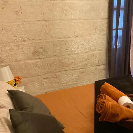 شقة Charming Townhouse In Steps From Promenade And Ferry *
