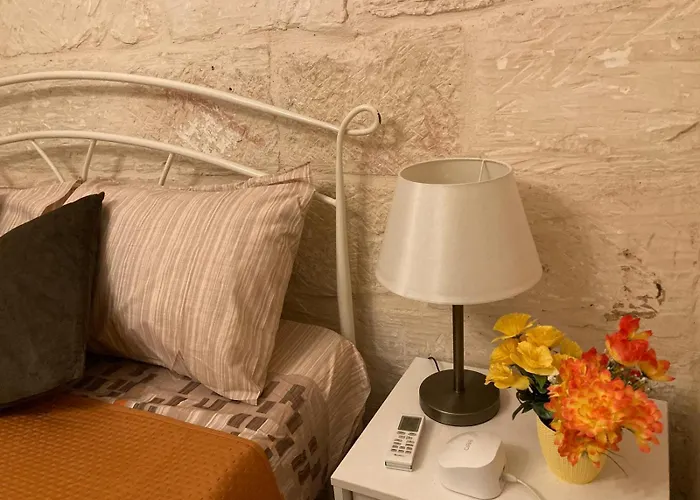 Lägenhet Charming Townhouse In Steps From Promenade And Ferry Sliema