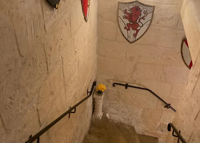 Charming Townhouse In Steps From Promenade And Ferry Lägenhet *