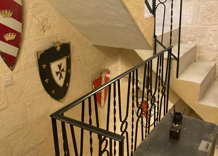 Charming Townhouse In Steps From Promenade And Ferry Sliema