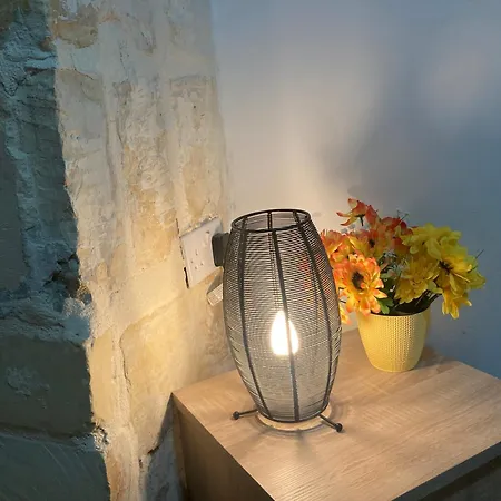 Charming Townhouse In Steps From Promenade And Ferry Lägenhet Sliema